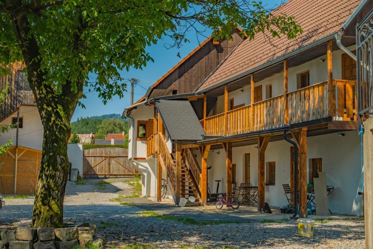 Willa Farma Zelena Ruza Klacno Zewnętrze zdjęcie